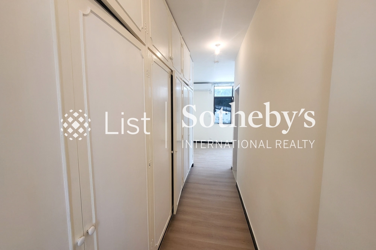 Seascape 海日楼 | Master Bedroom