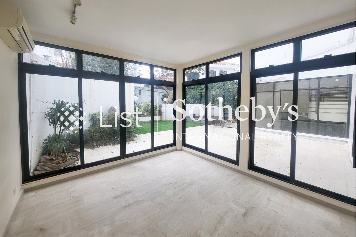 Seascape 海日楼 | Second Bedroom