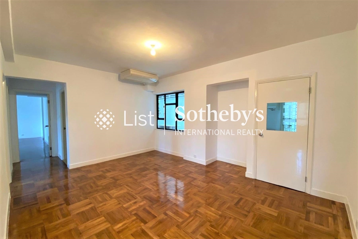 Woodland Garden 肇苑 | Living and Dining Room