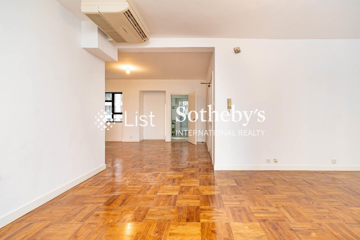 Woodland Garden 肇苑 | Living and Dining Rooms