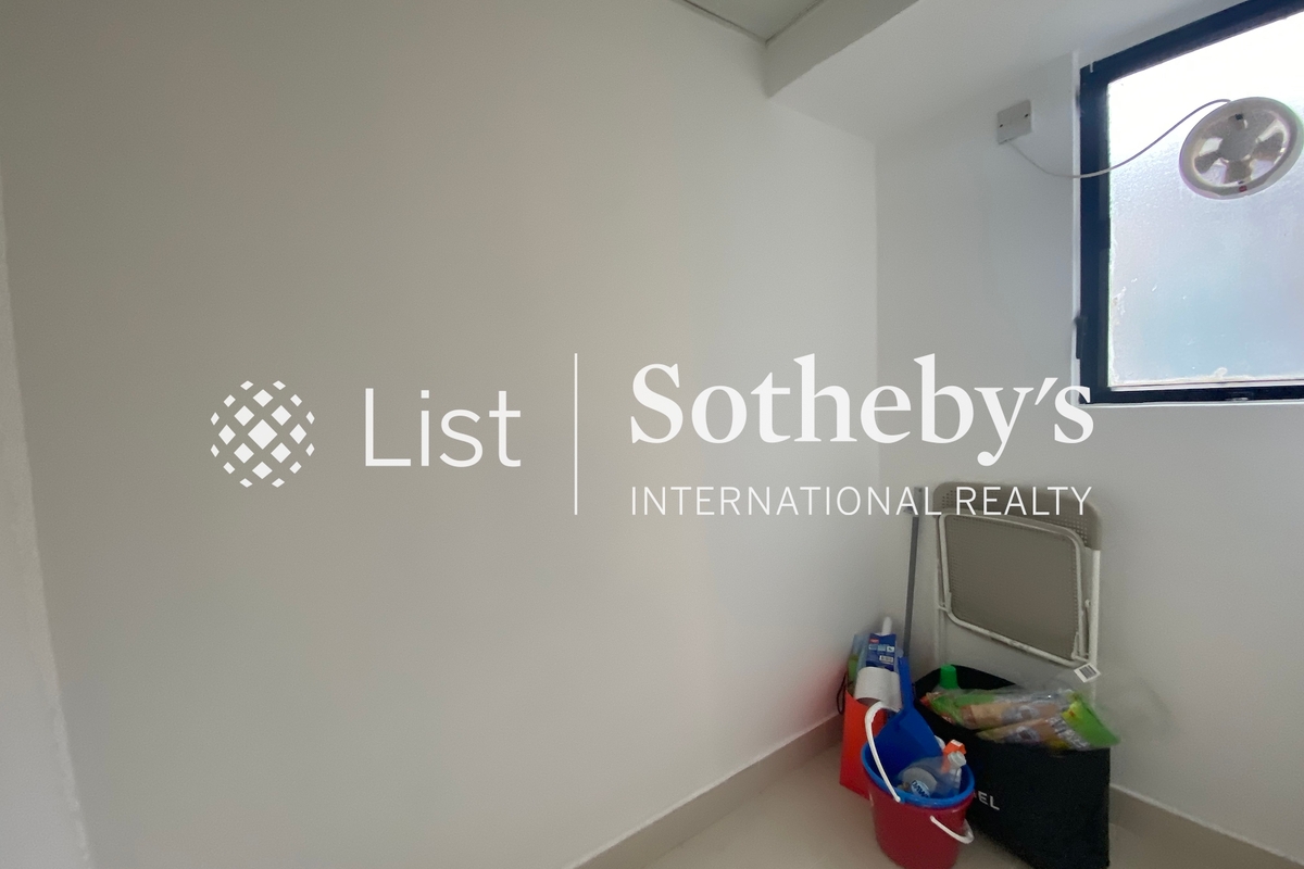 Morning Light Apartment 晨光大厦 | Maid's Room