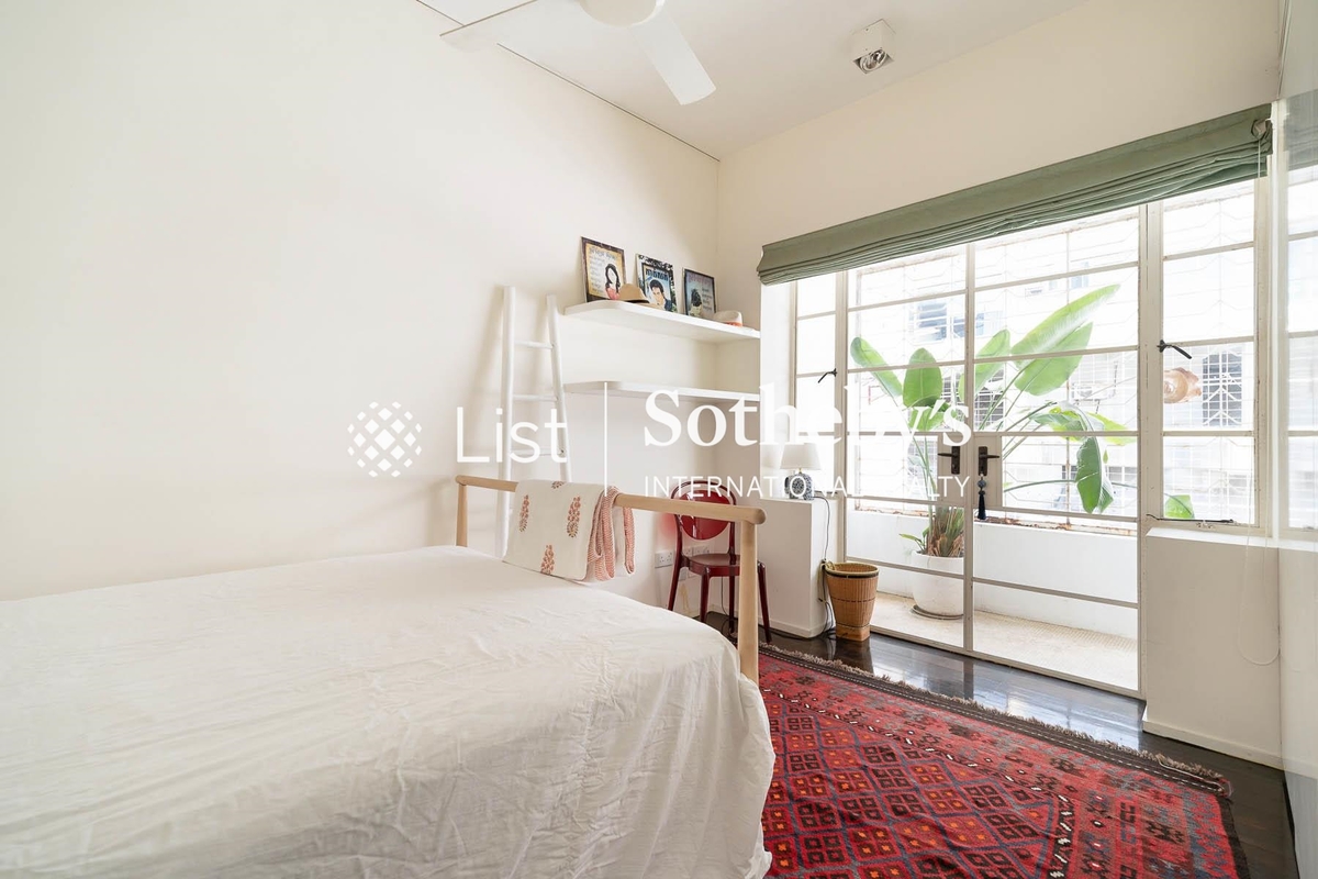 Morning Light Apartment 晨光大厦 | Second Bedroom