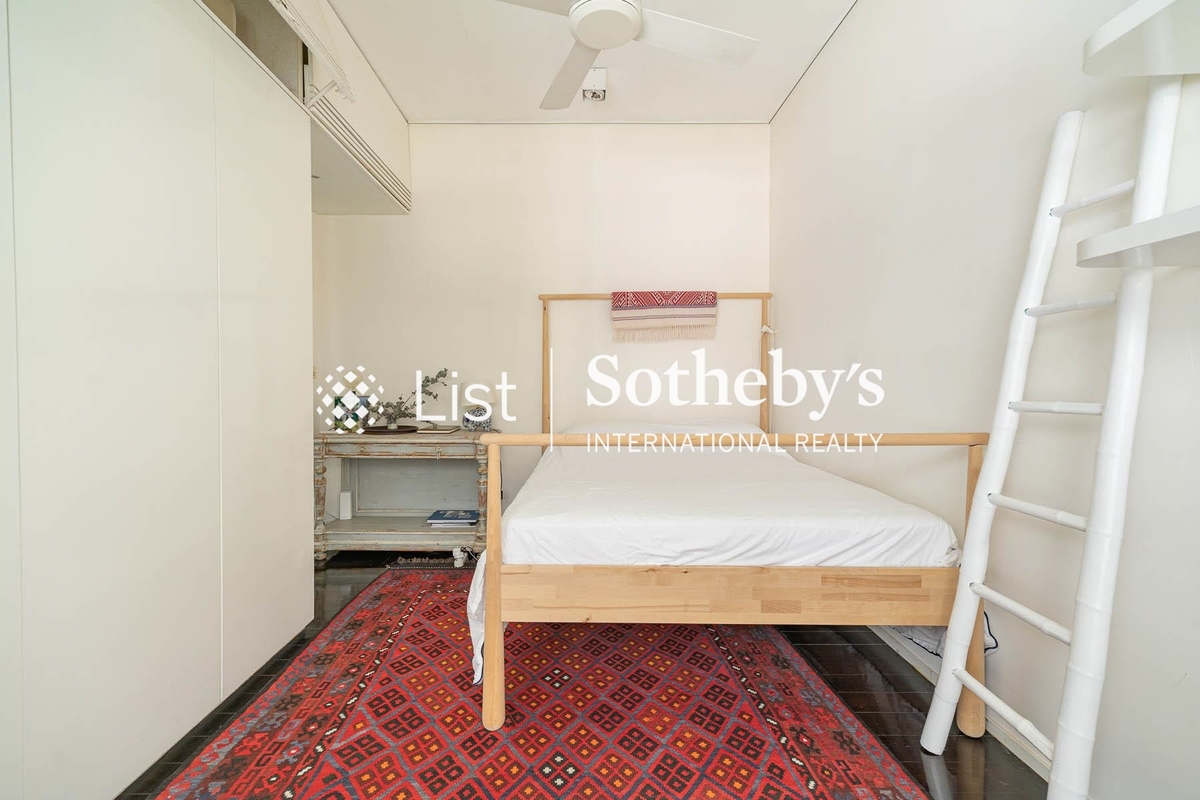 Morning Light Apartment 晨光大厦 | Second Bedroom