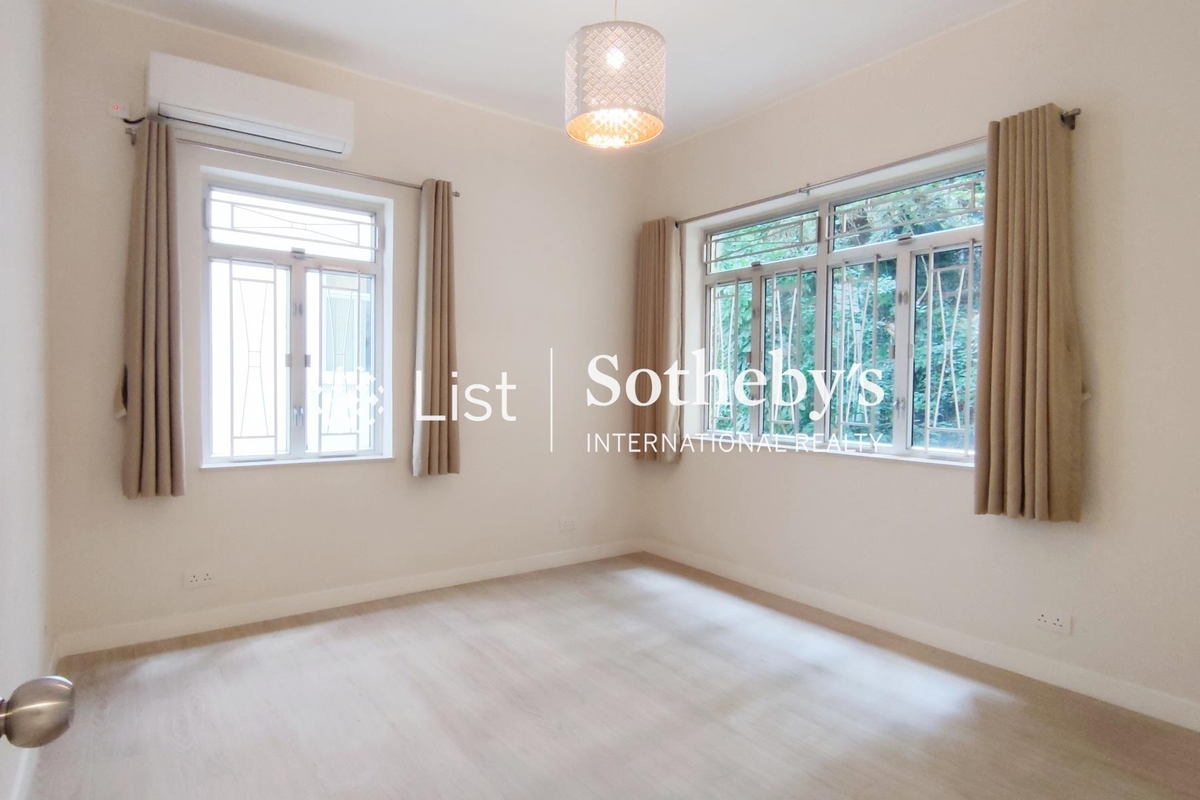 Donnell Court 端纳大厦 | Second Bedroom