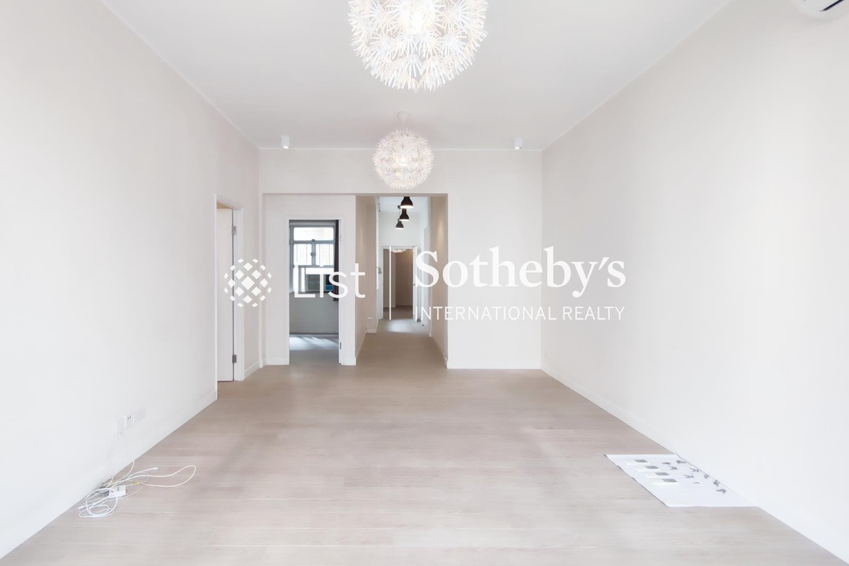 Donnell Court 端纳大厦 | Living Room