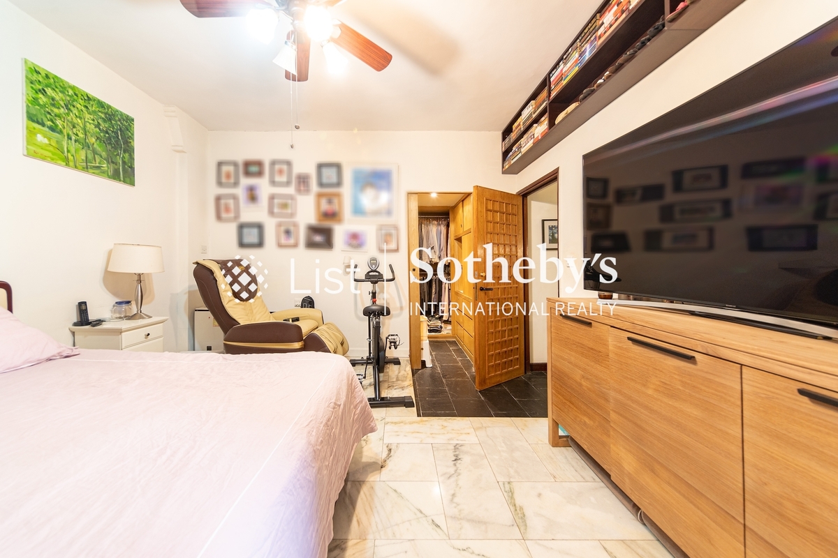 Bayview Mansion 樂觀大廈 | Master Bedroom