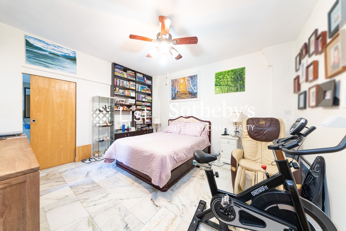 Bayview Mansion 樂觀大廈 | Master Bedroom