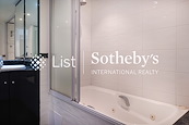 Wing Hong Mansion 永康大廈 | Master Bathroom