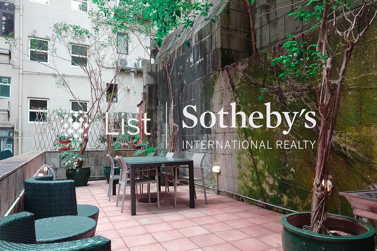 Wing Hong Mansion 永康大廈 | Terrace off Kitchen