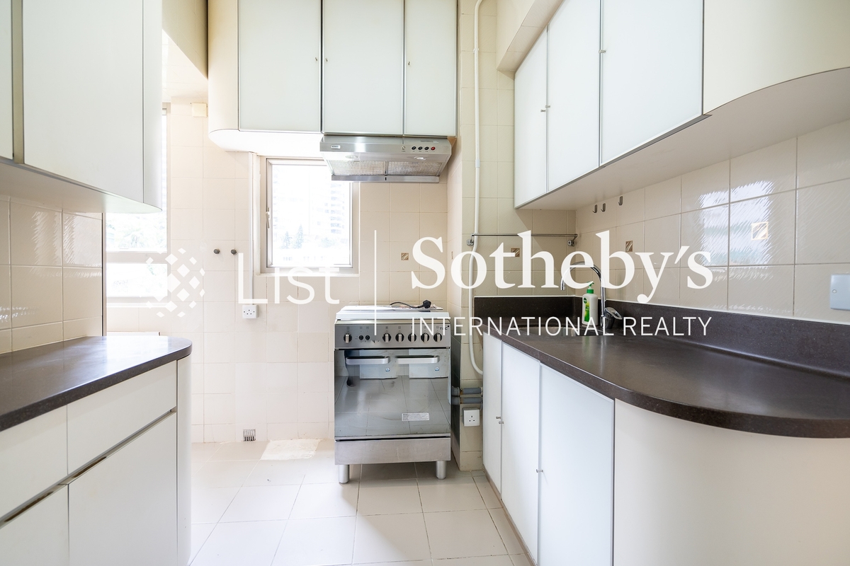 Wing Hong Mansion 永康大廈 | Kitchen