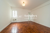Wing Hong Mansion 永康大廈 | Living and Dining Room