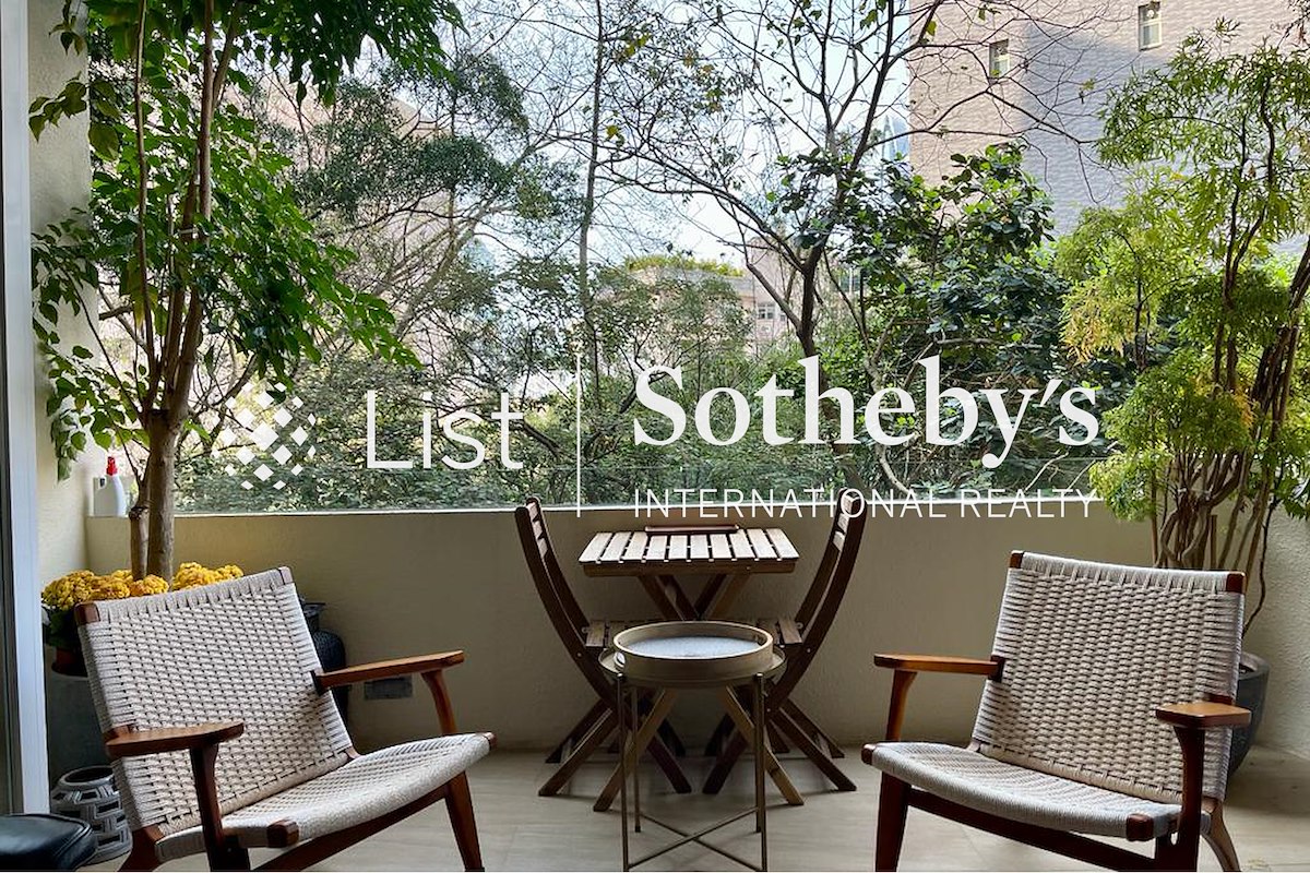 Best View Court 好景大廈 | Balcony off Living and Dining Room