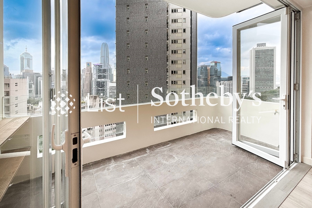 Best View Court 好景大廈 | Balcony off Living Room