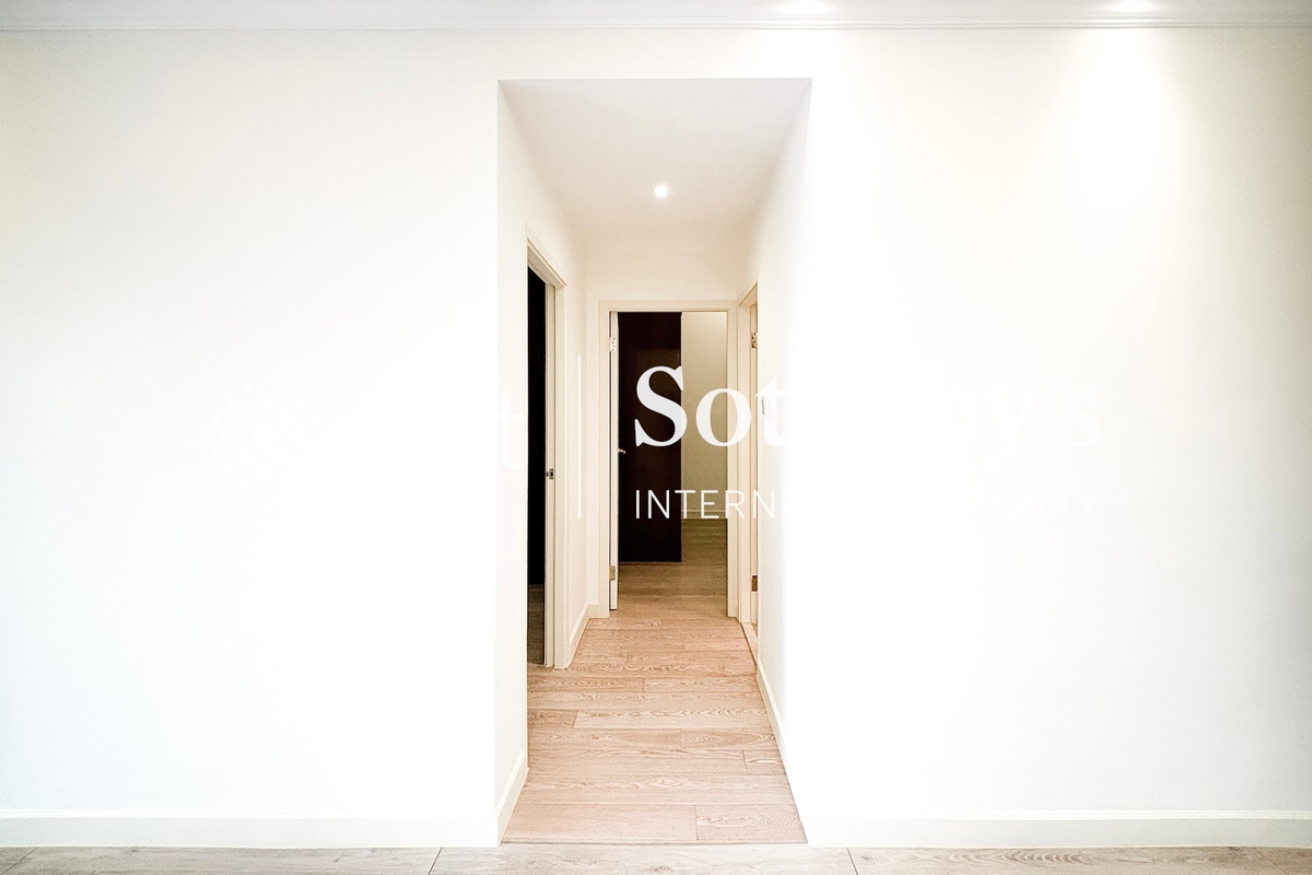 Best View Court 好景大廈 | Corridor