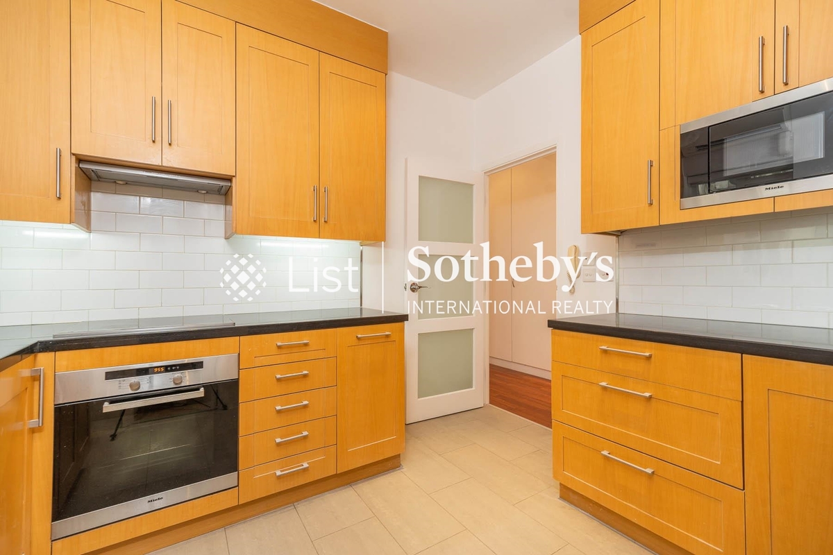 Best View Court 好景大廈 | Kitchen