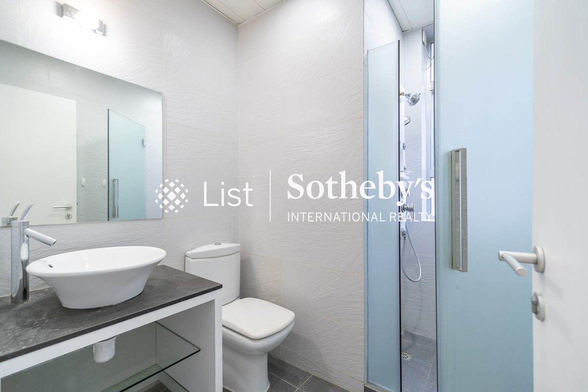 Estella Court 香海大廈 | Guest Bathroom