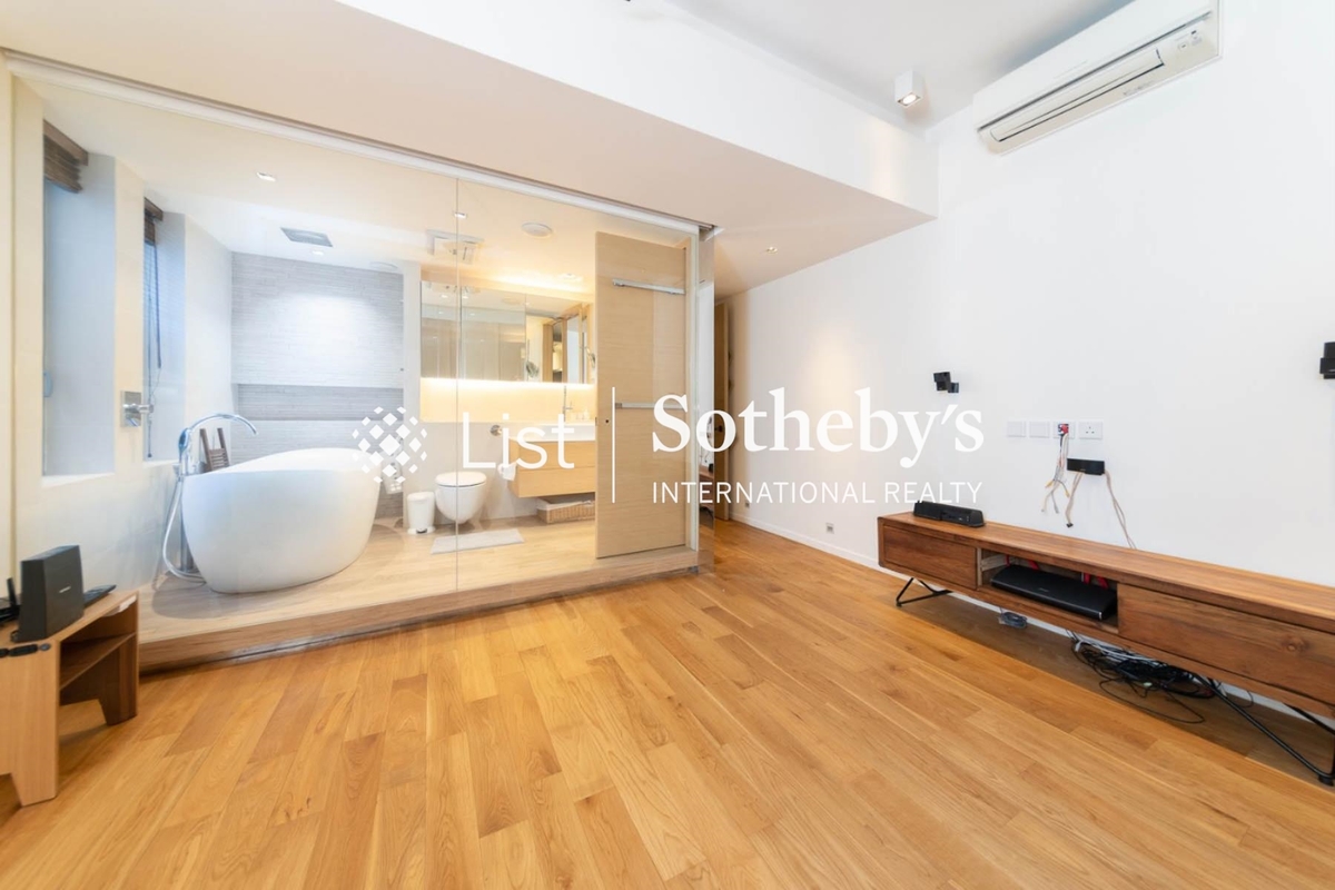 Pak Fai Mansion 百輝大廈 | Master Bedroom