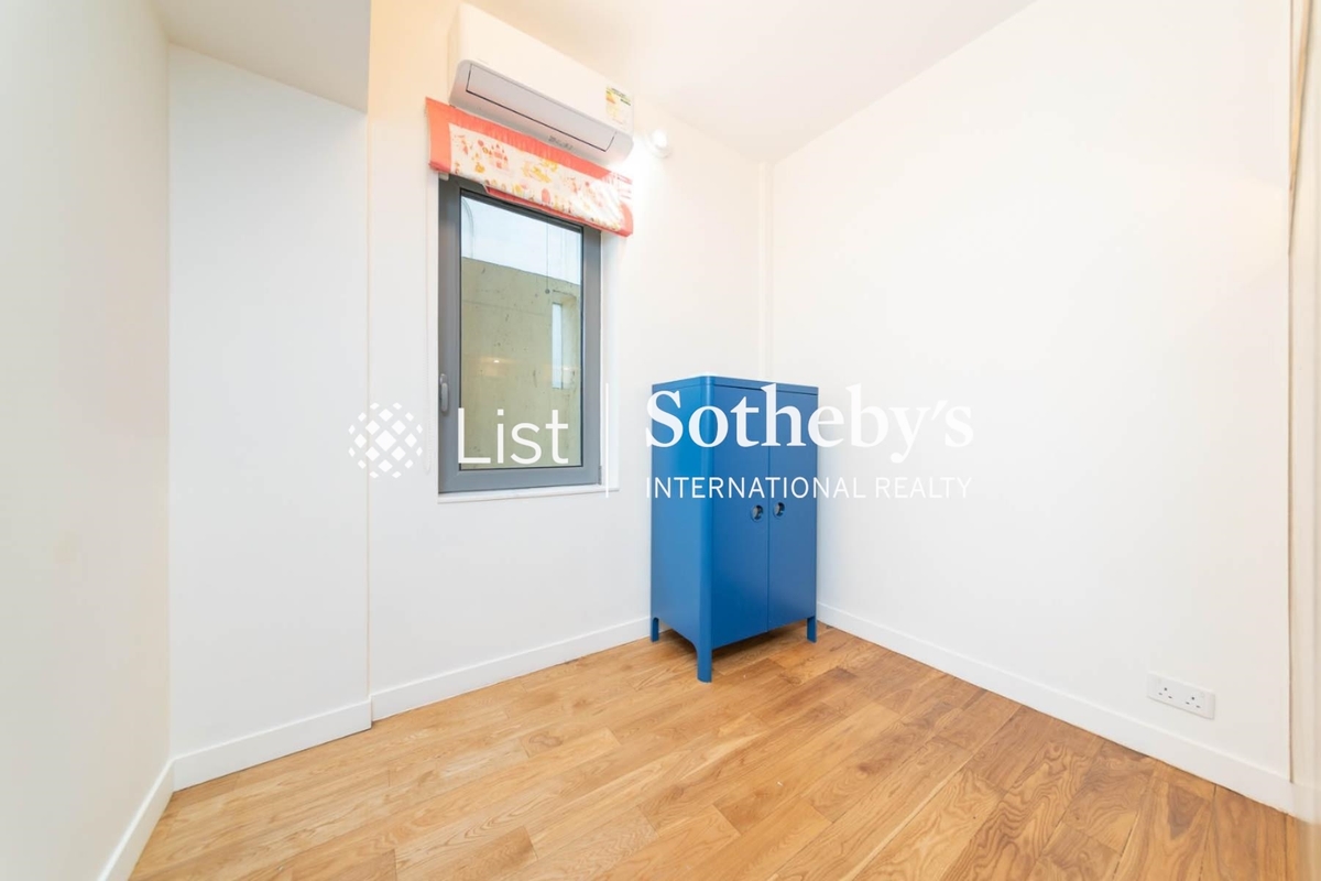 Pak Fai Mansion 百輝大廈 | Third Bedroom