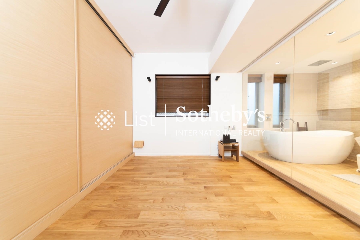 Pak Fai Mansion 百輝大廈 | Master Bedroom