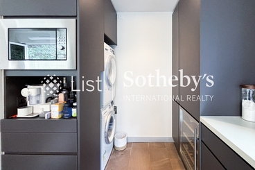 Pak Fai Mansion 百輝大廈 | 