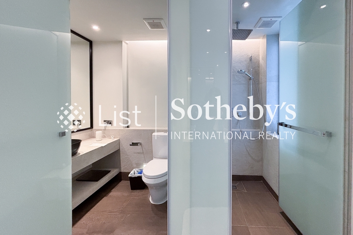 Pak Fai Mansion 百輝大廈 | Master Bathroom