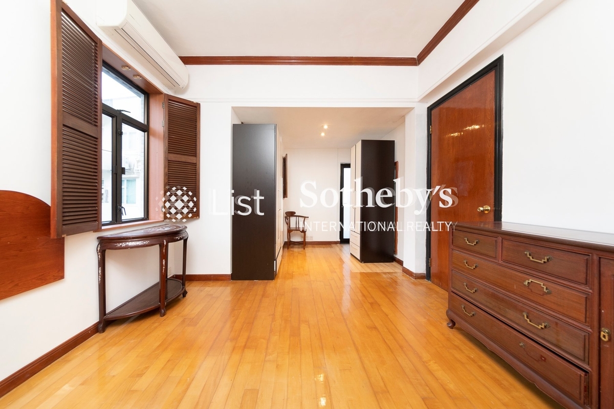 Pak Fai Mansion 百輝大廈 | Master Bedroom