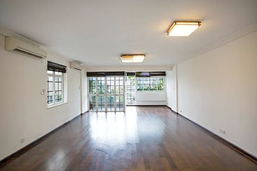 Glory Mansion 輝煌大廈 | 