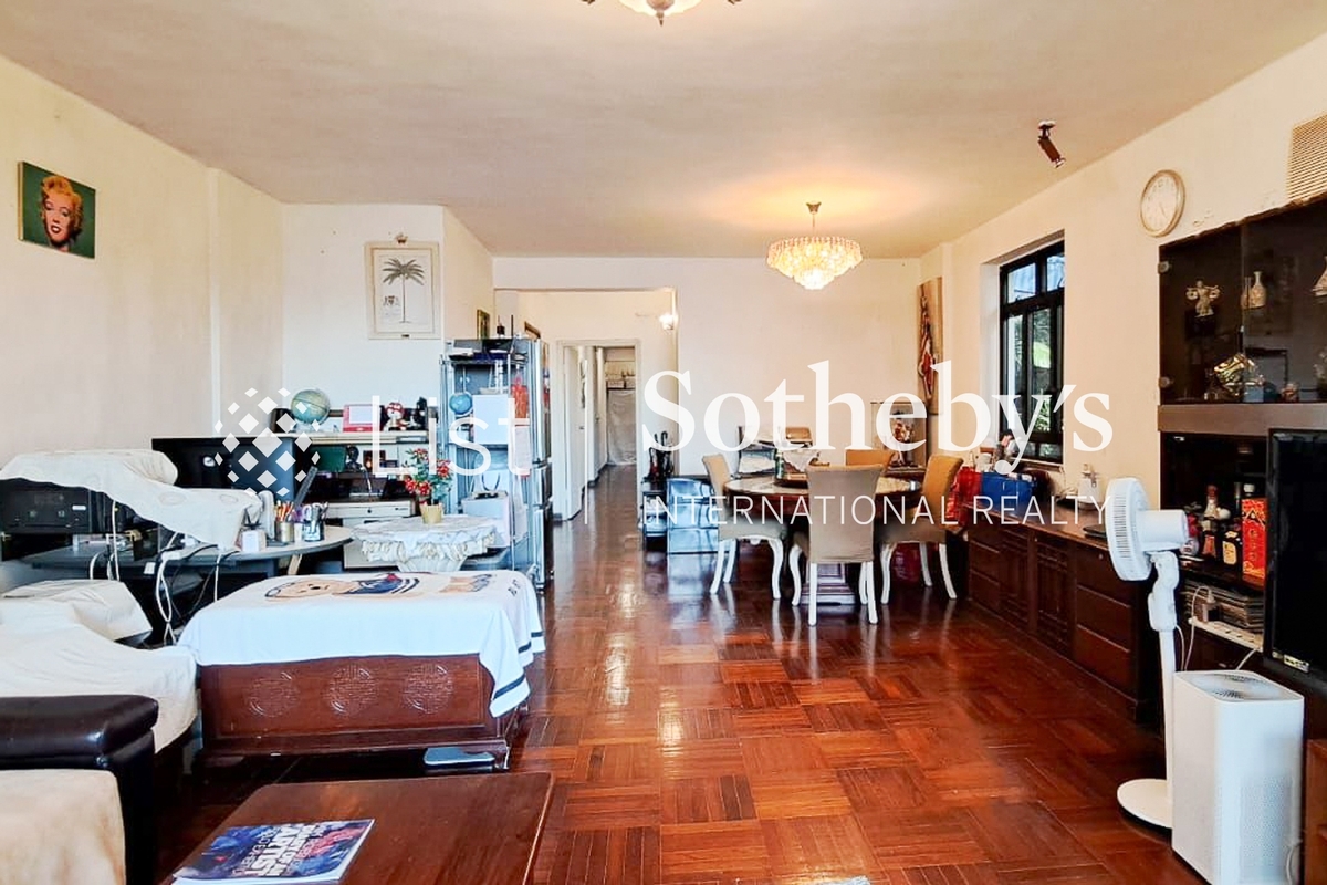 Glory Mansion 輝煌大廈 | Dining Room