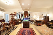 Grand House 柏齡大廈 | Living and Dining Room