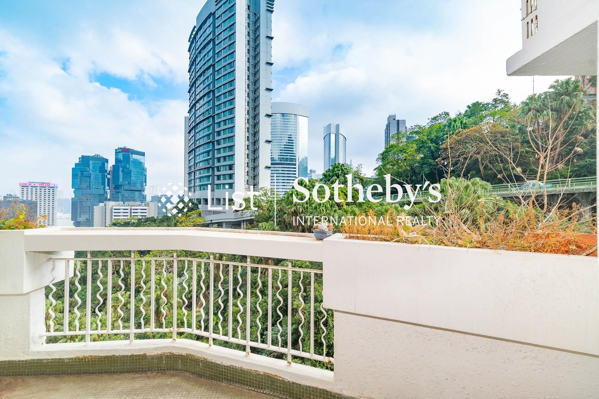 Grosvenor House 高雲大廈 | View from Living and Dining Room