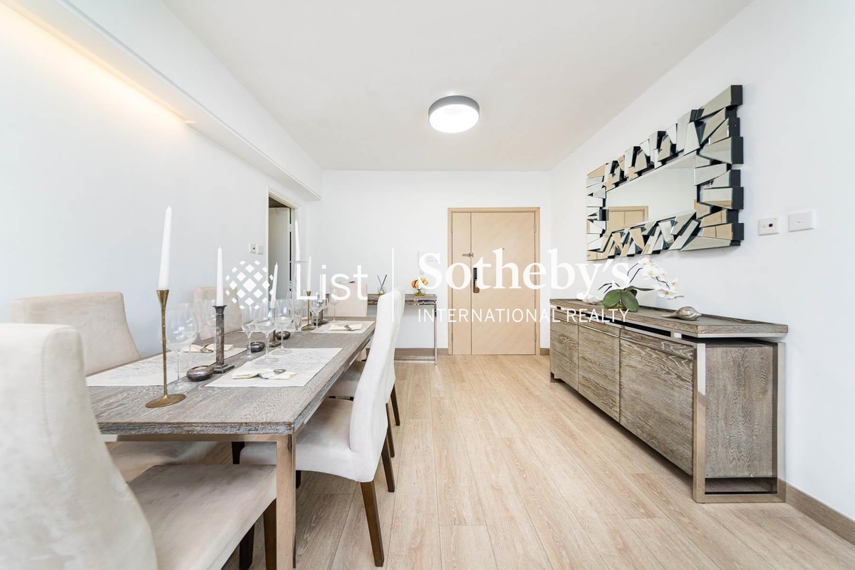 Monmouth Villa 萬茂苑 | Dining Area