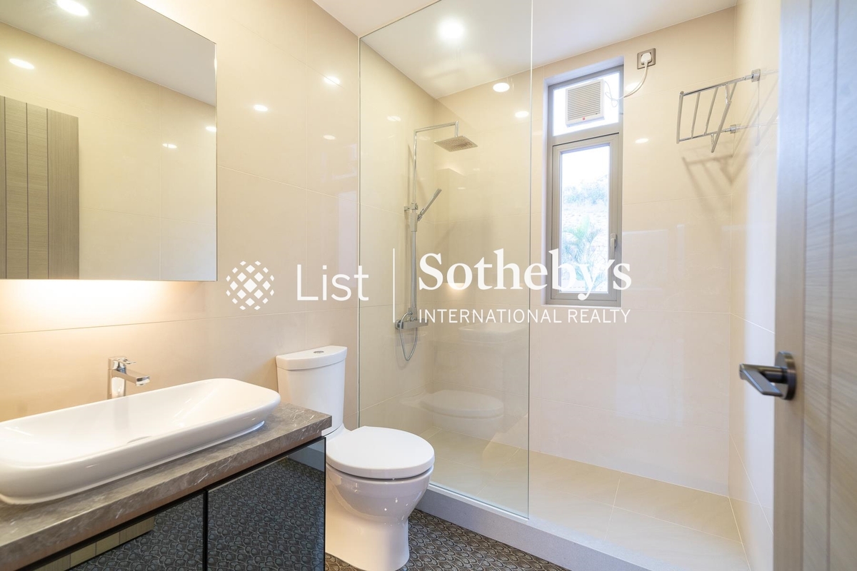 Redhill Peninsula 紅山半島 | Second En-suite Bathroom