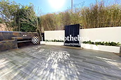 Redhill Peninsula 紅山半島 | Private Garden off Living and Dining Room