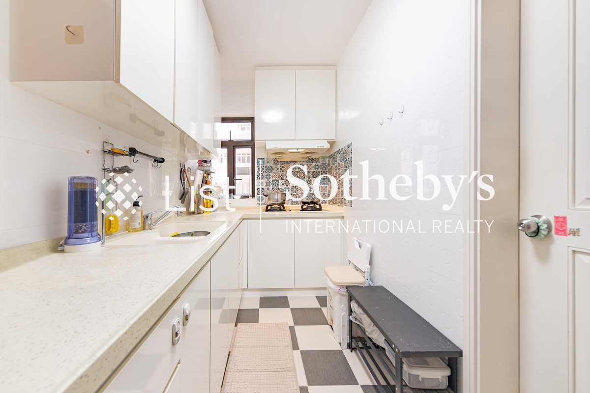 Dragon View 龍景樓 | Kitchen