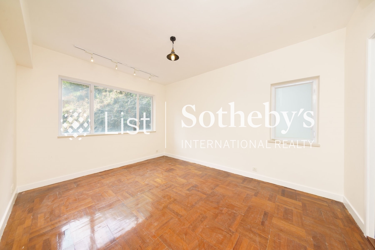 Repulse Bay Garden 麗景園 | Second En-suite Bedroom