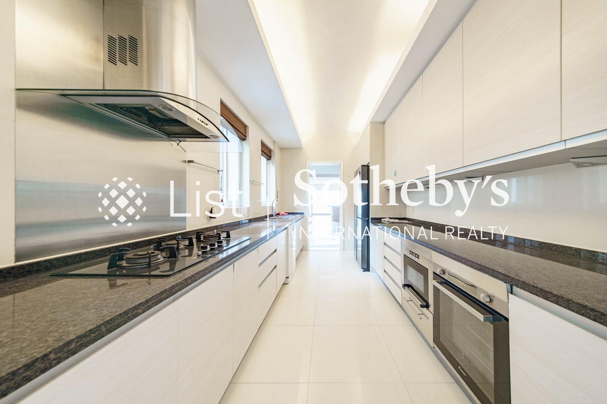 Repulse Bay Garden 麗景園 | Kitchen