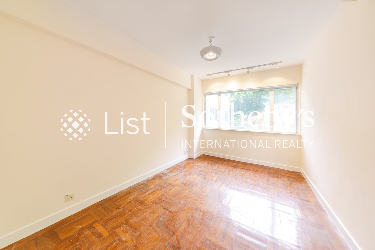 Repulse Bay Garden 麗景園 | Third Bedroom