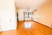 Repulse Bay Garden 丽景园 | Living and Dining Room