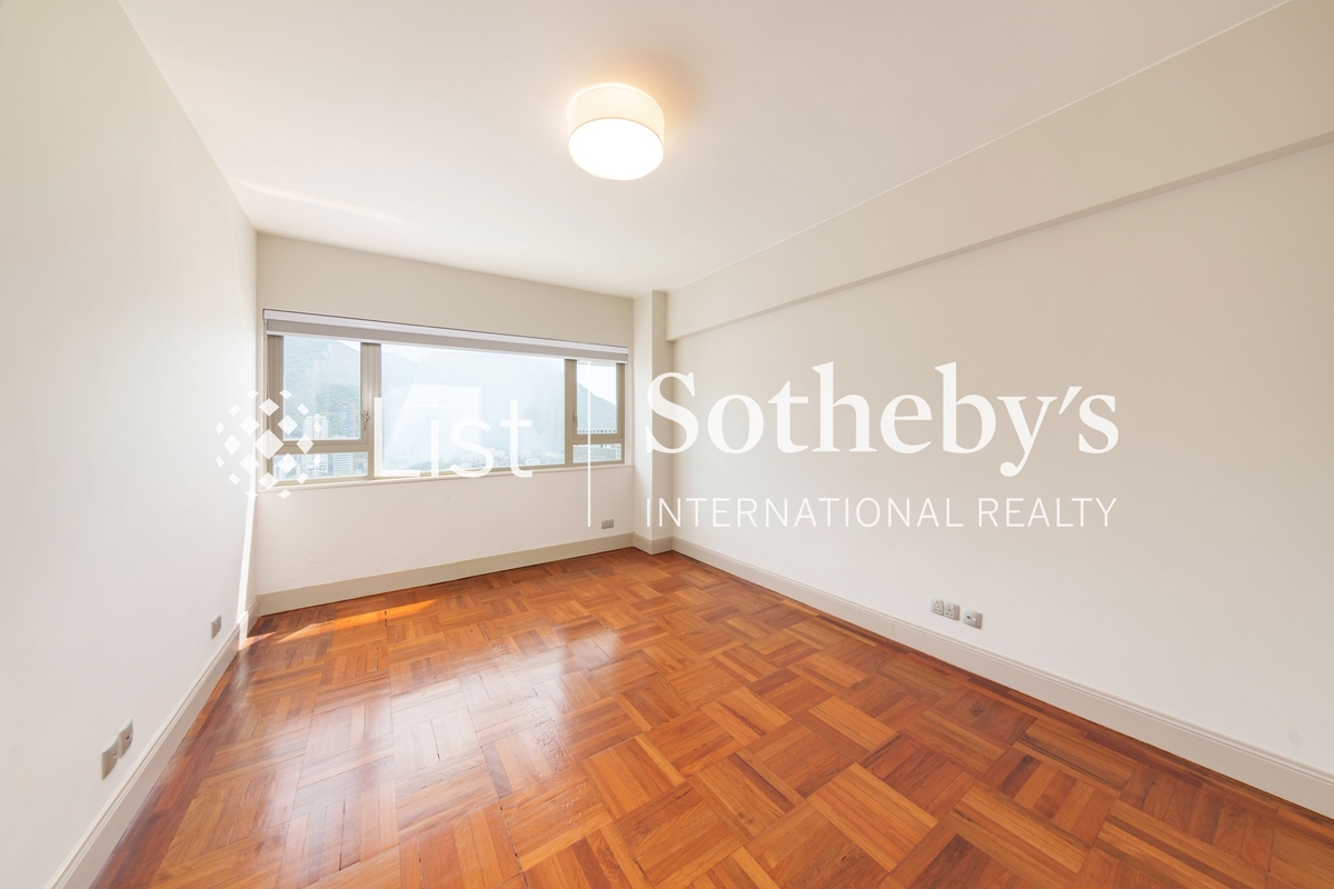 Repulse Bay Garden 麗景園 | Master Bedroom