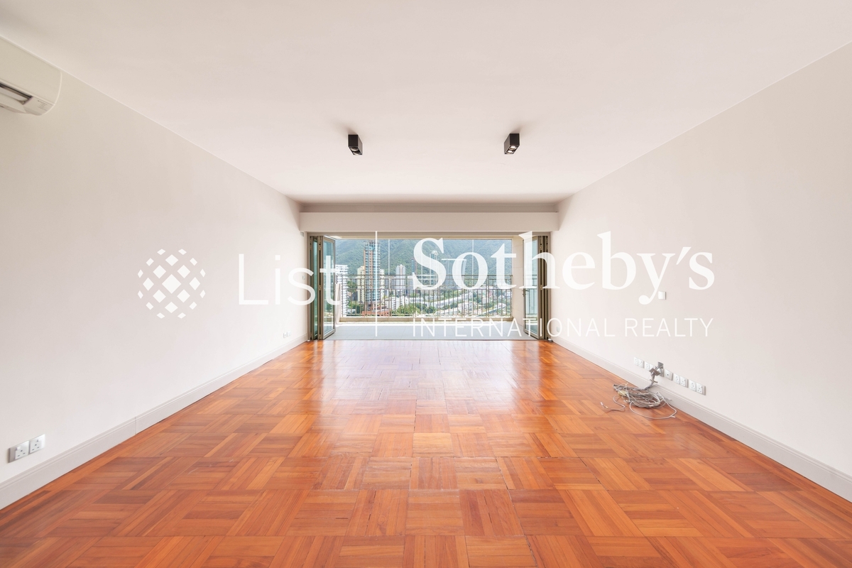 Repulse Bay Garden 麗景園 | Living Room