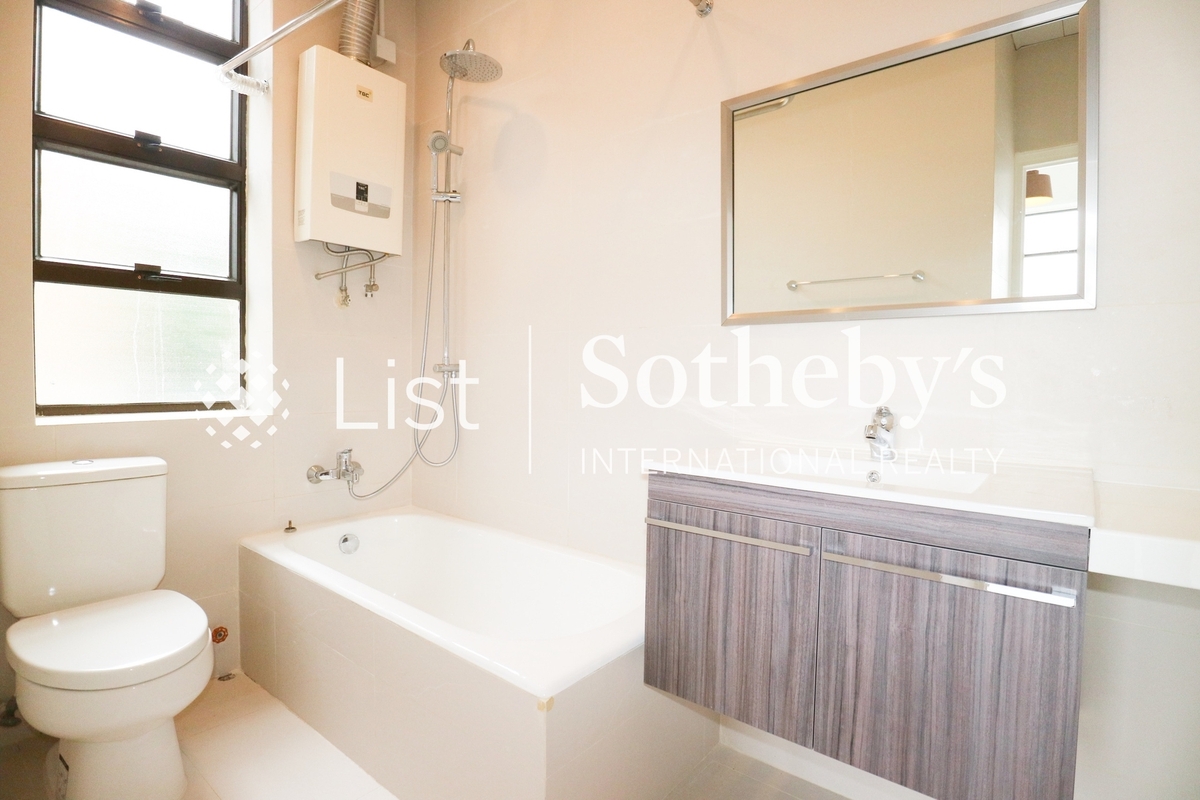 Gordon Terrace 歌敦臺 | Master Bathroom