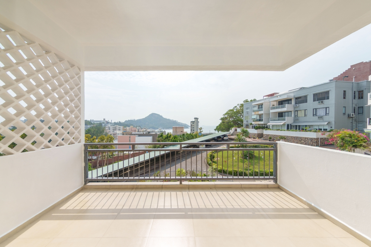 Gordon Terrace 歌敦台 | Balcony off Living and Dining Room