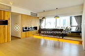 Centre Point 尚贤居 | Living and Dining Room