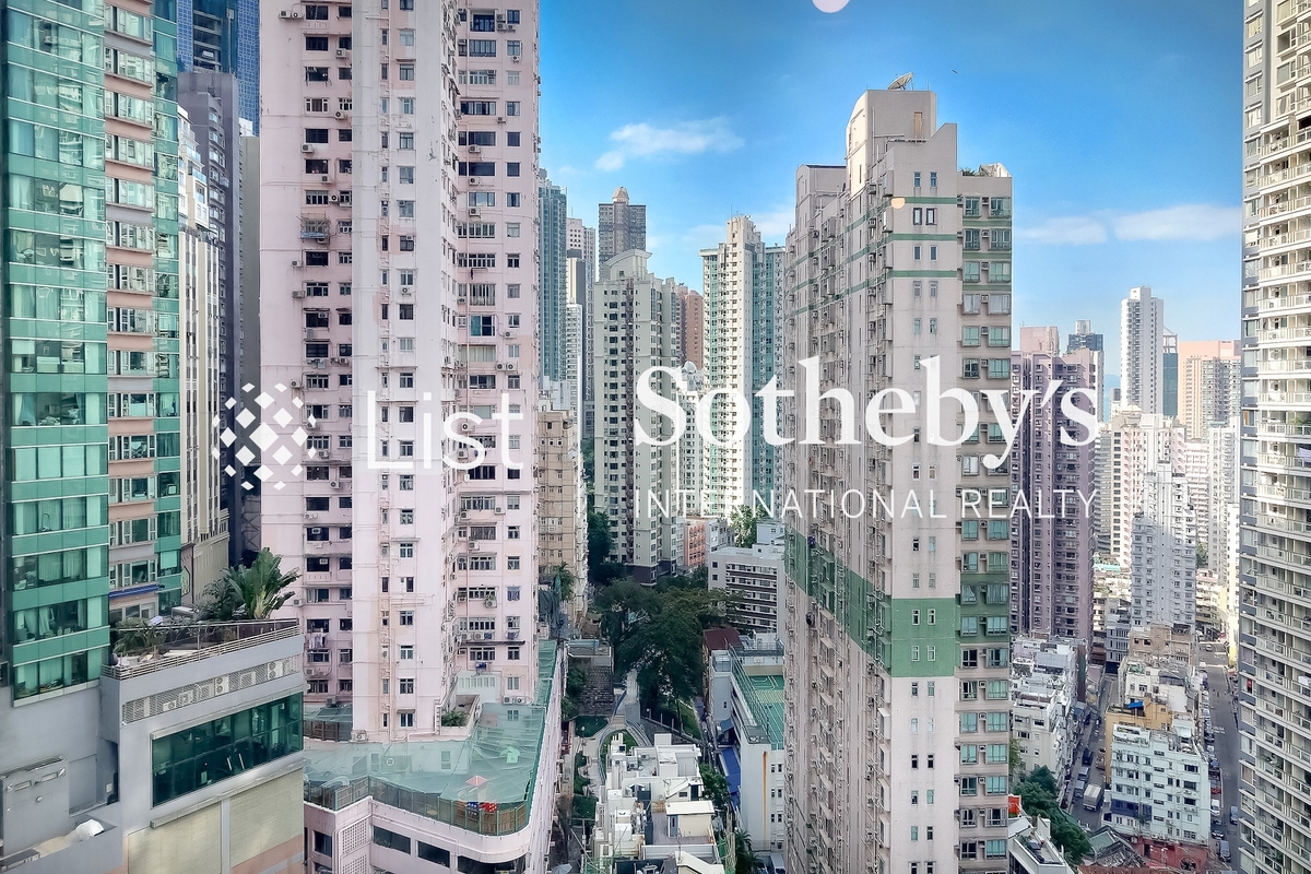 Centre Point 尚贤居 | View from Living and Dining Room