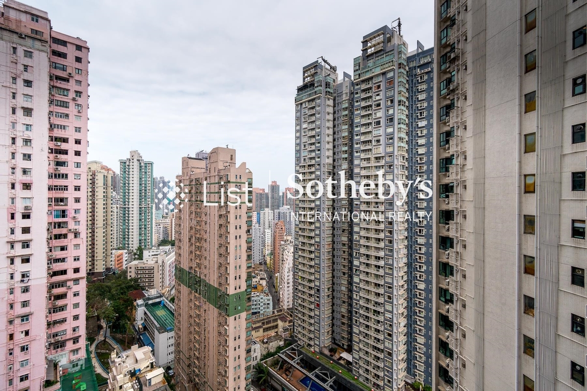 Centre Point 尚賢居 | View from Living and Dining Room