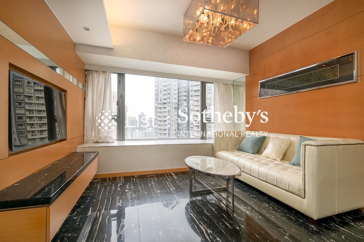 Centre Point 尚賢居 | Living Area