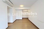 Centre Point 尚賢居 | Living and Dining Room
