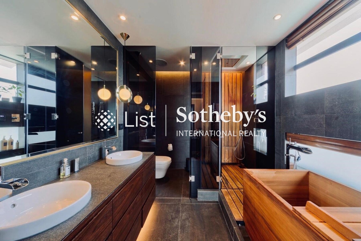 Carmel Hill 海明山 | Master Bathroom