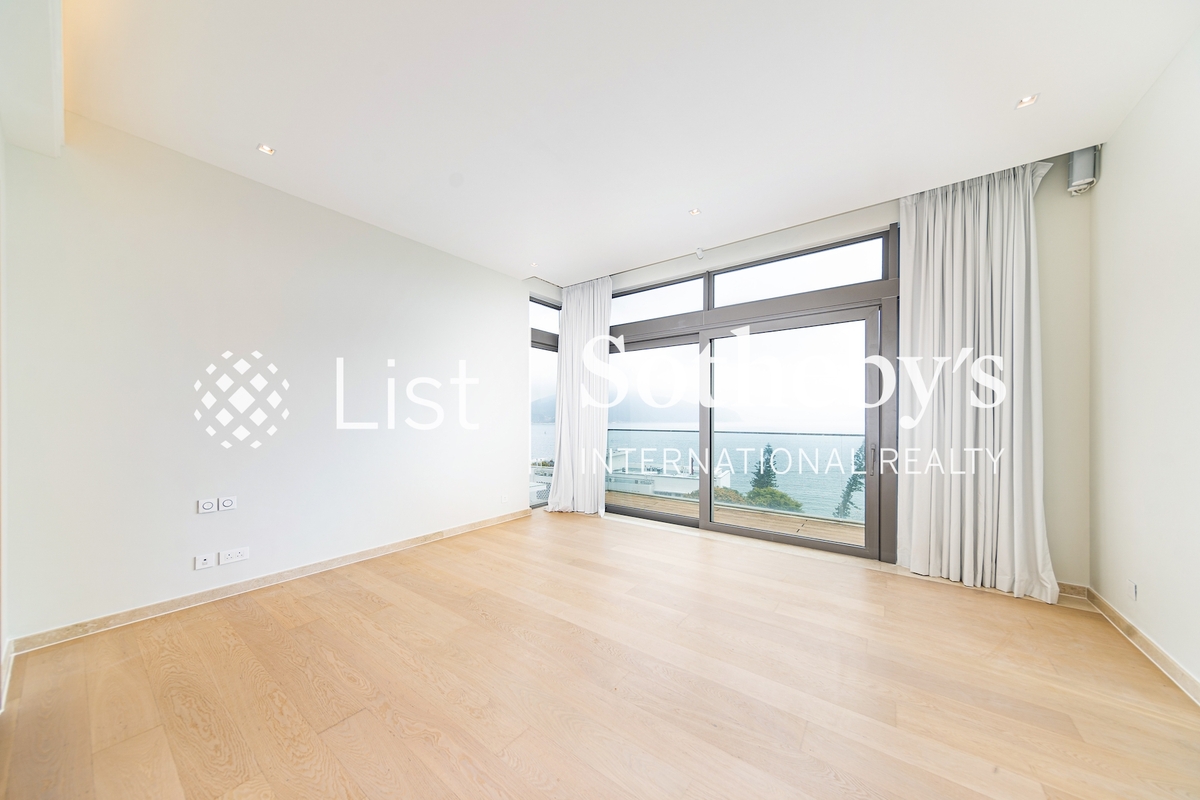 No. 6 Stanley Beach Road 赤柱灘道6號 | Master Bedroom