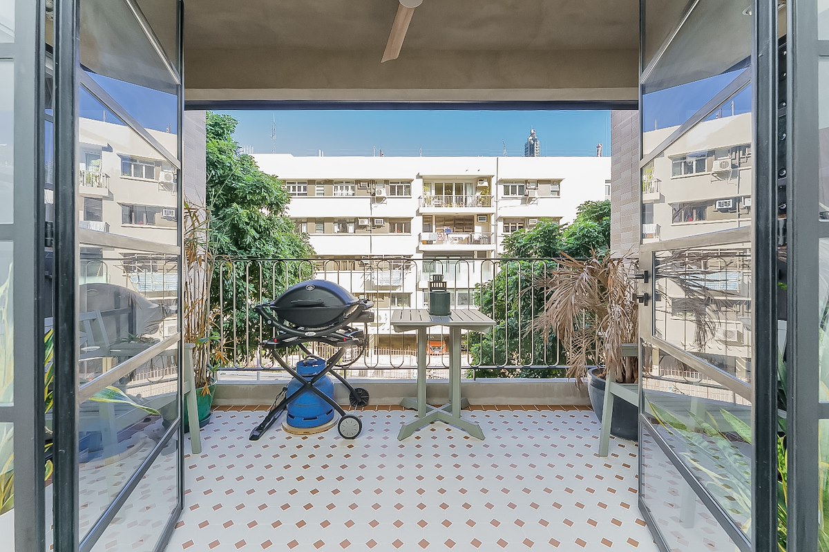 No. 9 Broom Road 蟠龍道9號 | Balcony off Living and Dining Room